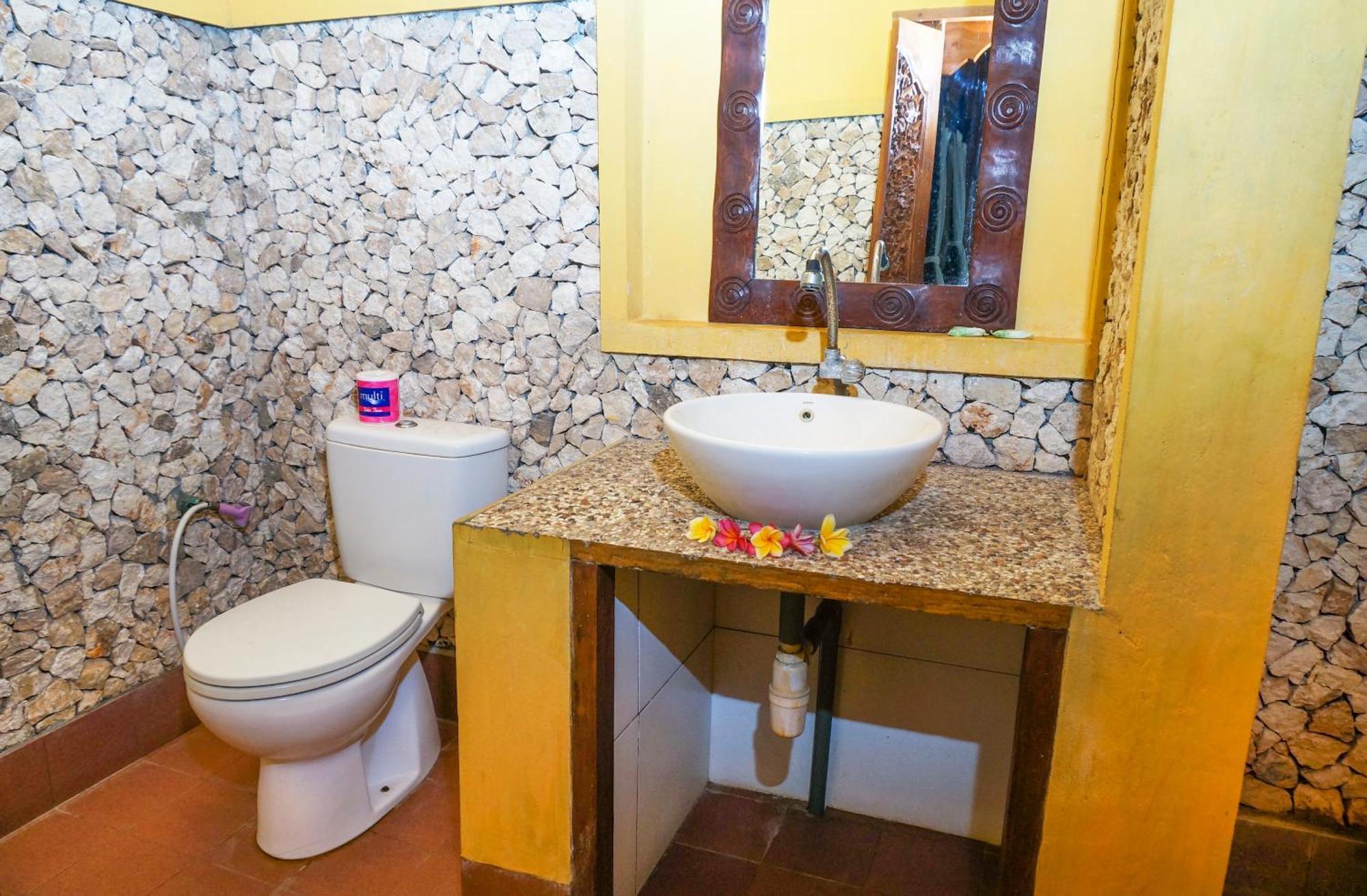 Oka 7 Bungalow Lembongan Szoba fotó